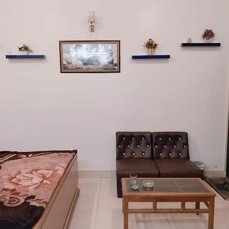 Al Raheem Guest House Hyderabad Bagian luar foto