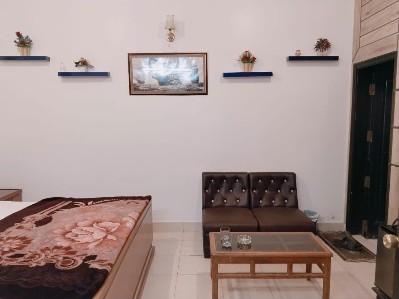 Al Raheem Guest House Hyderabad Bagian luar foto