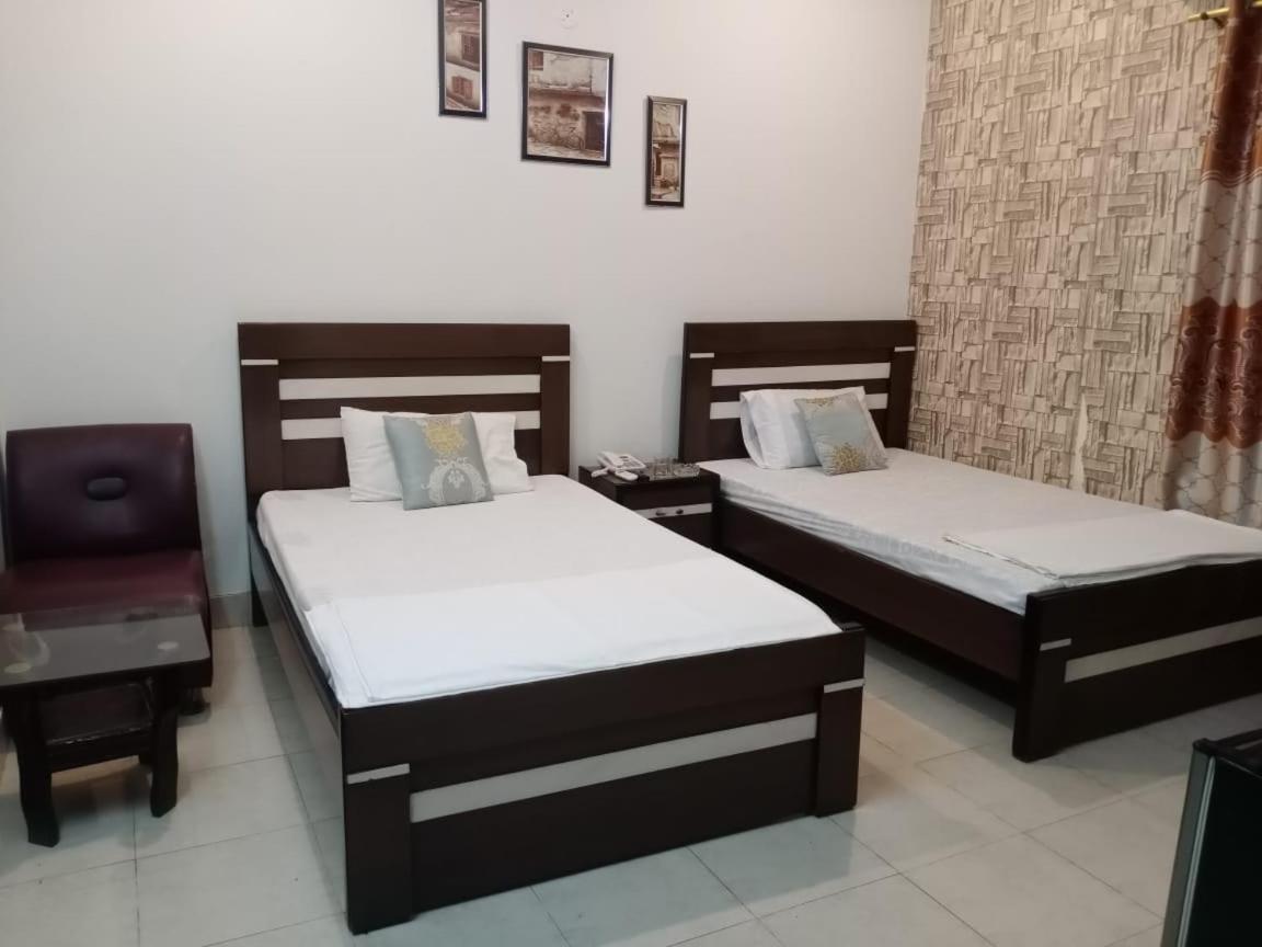 Al Raheem Guest House Hyderabad Bagian luar foto